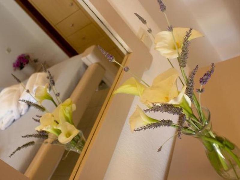 E1BE3628F07A94C31E7083D1B7350806