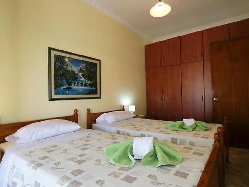 F77F8566B7836131B573AC7AB542E4DC