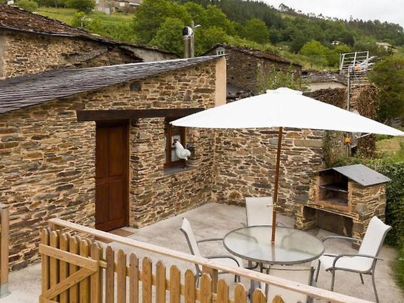 F1D734BAB8DA04436E0FF4D0CB5319CA