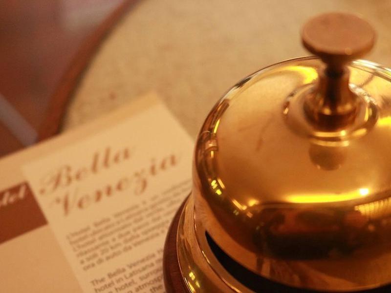 B7187F5599B8A4D8C01CE1AEF766ABA9