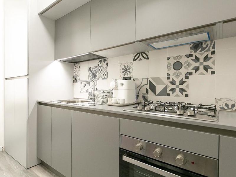 95E84761377C13BAD13E32E7DC2325AE