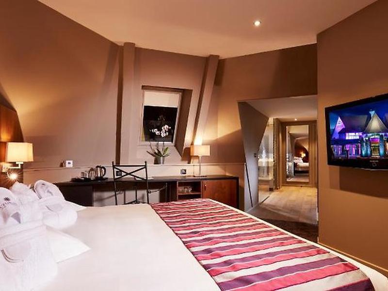 0DEB0D87D2480E532714BF31745F70AC