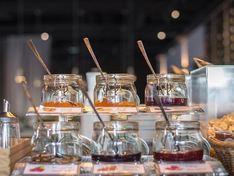 F1AEDD0C19F72C4FCC5618281CBD3B56