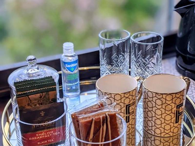 57F8539AA19B6777F6DFF478405535CB