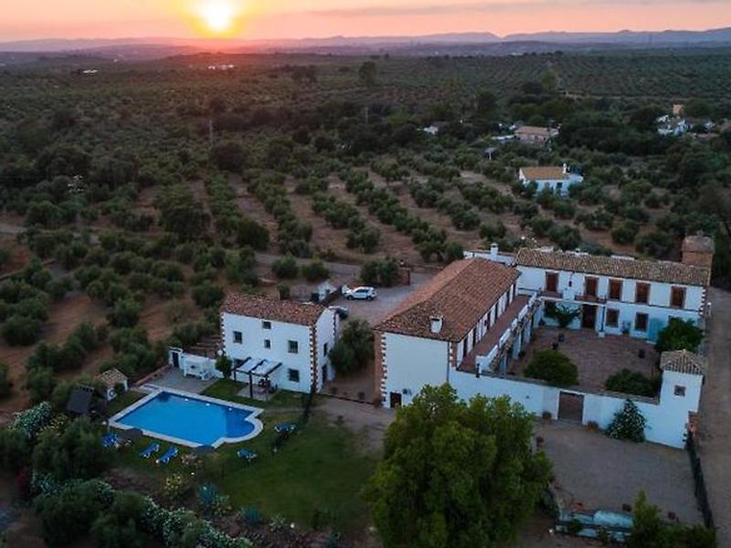 27A138E0A3DFB55B5F6EDCDE15CB9DEA