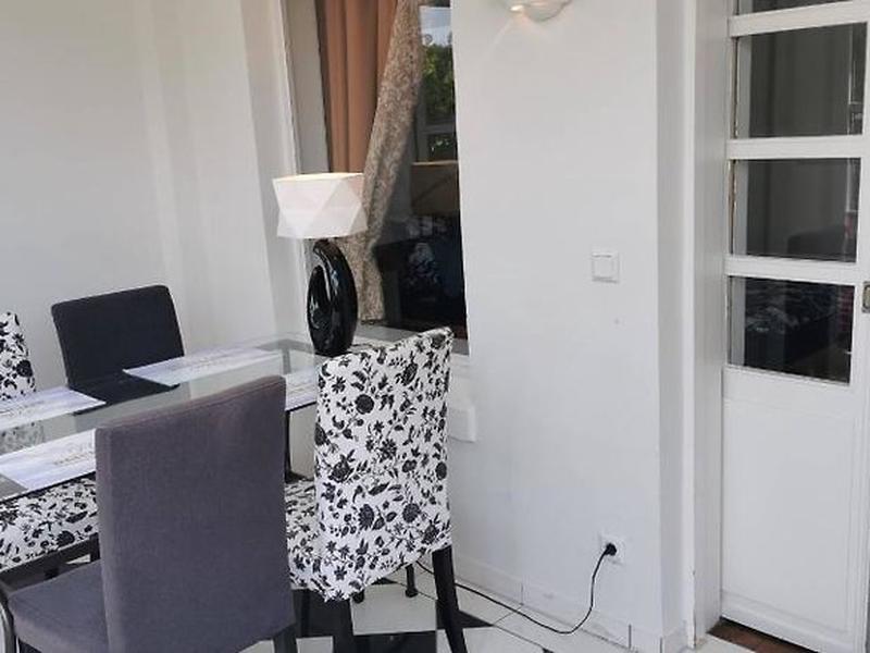 96F23B239B21212B757DFC1E07B2A918