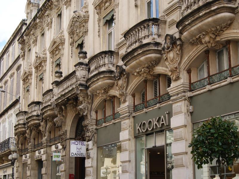 D961210668F7C0D5703998072F56744E