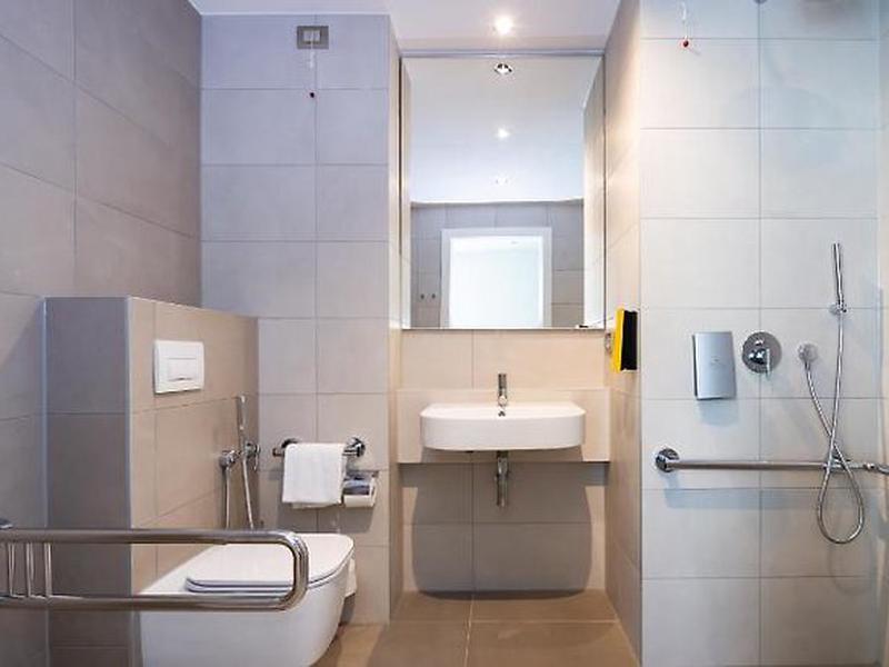 065A50CEA2AA626447ED72DCB669529E