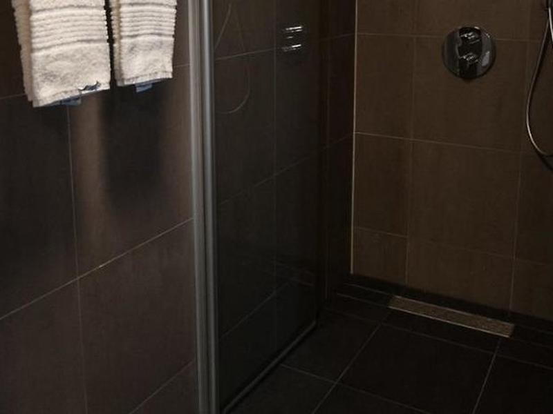 DD5E3207B04FF19ADE2A9DFFF9618040