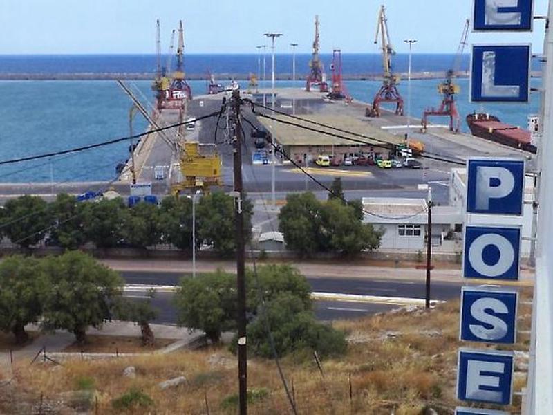 E4917672DA824CF6F6FB701B6E9EBCE4