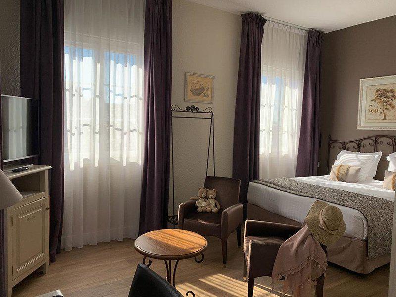 C5E3ACD918715E1F8E1534C9B50A3385