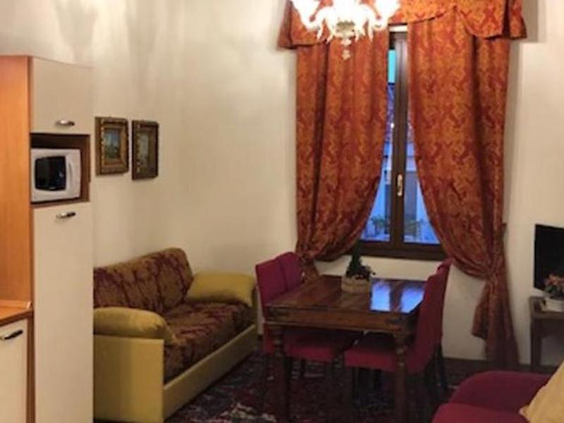 39DEBC1E2B87494FA4C684D445CBC93B