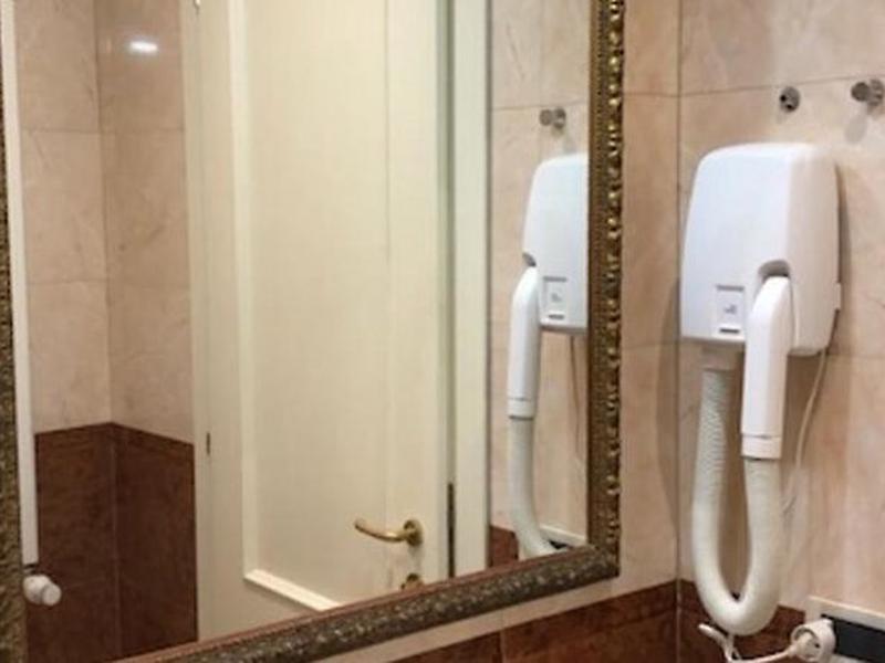 23B34792007E53E90E70B94A8F05F9D8