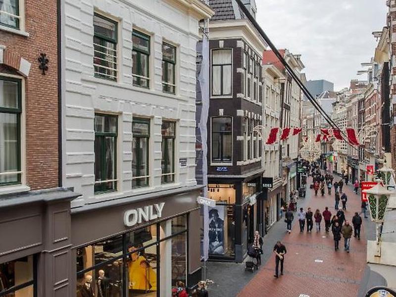 D747570530FC34F24ADF0CB5D1737AC6