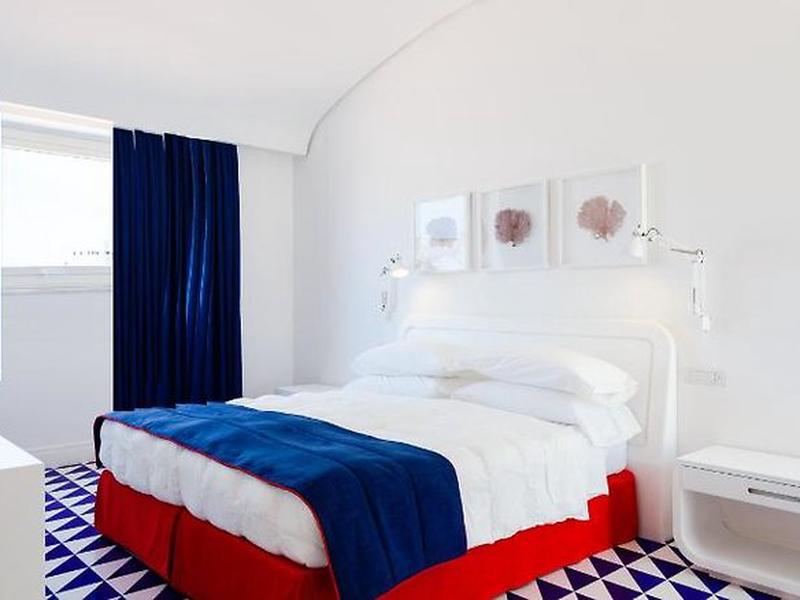 87E6EBCA8D4B1AAB75F9751D5F9CD2CE