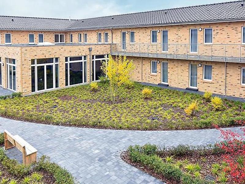 BBDDA3F08EC0ECA7D883220675ED8911