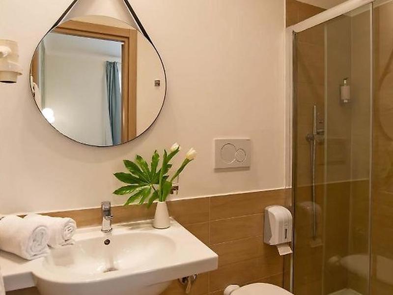 5BC24E1CAAEC0D8269735C03F9134FCC