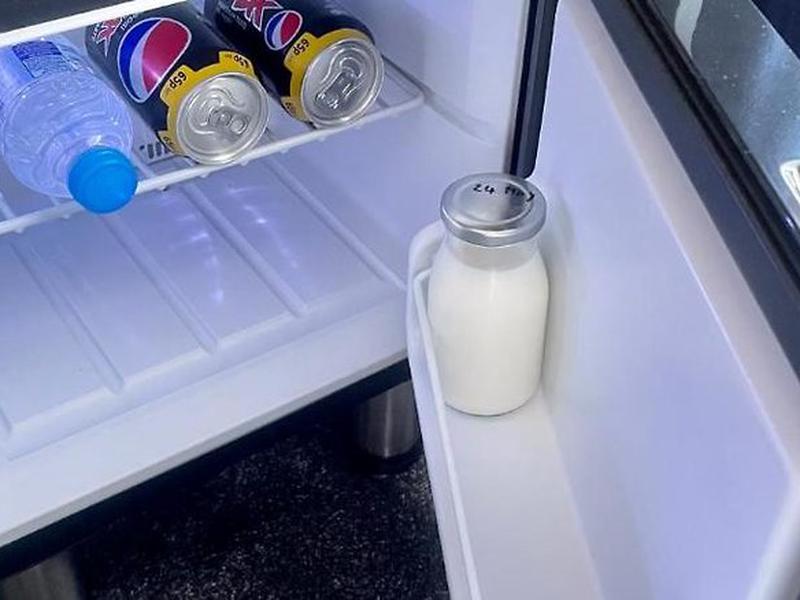 4B80B4B7CF2FBEB5D2B009D9466FEF5A