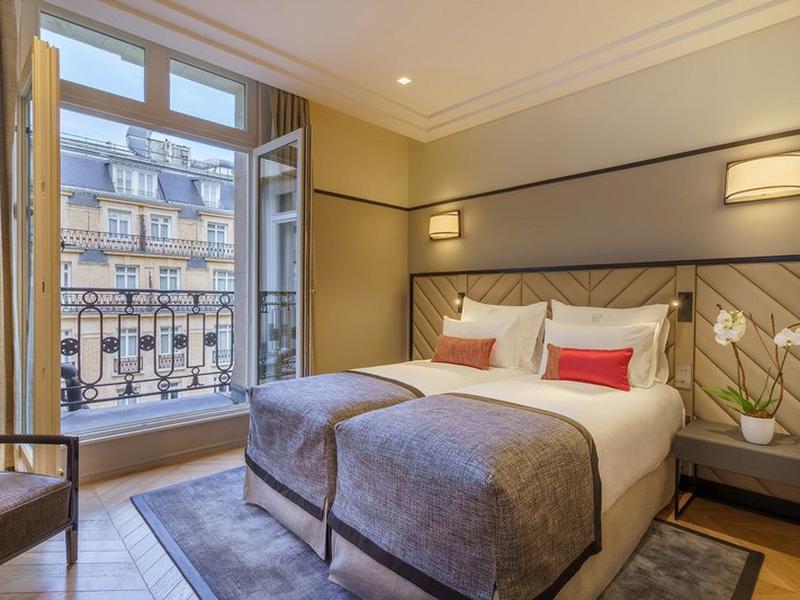 971FB4F033FB93AD838323CC8646F12B