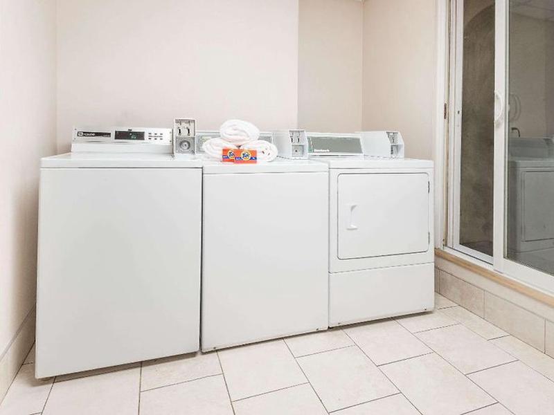 E5CB9005C3B8CDFCF1959953A858365D