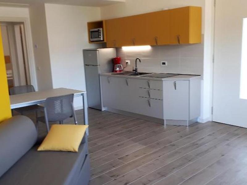 F507149B75F10FE716878ADE9670692D