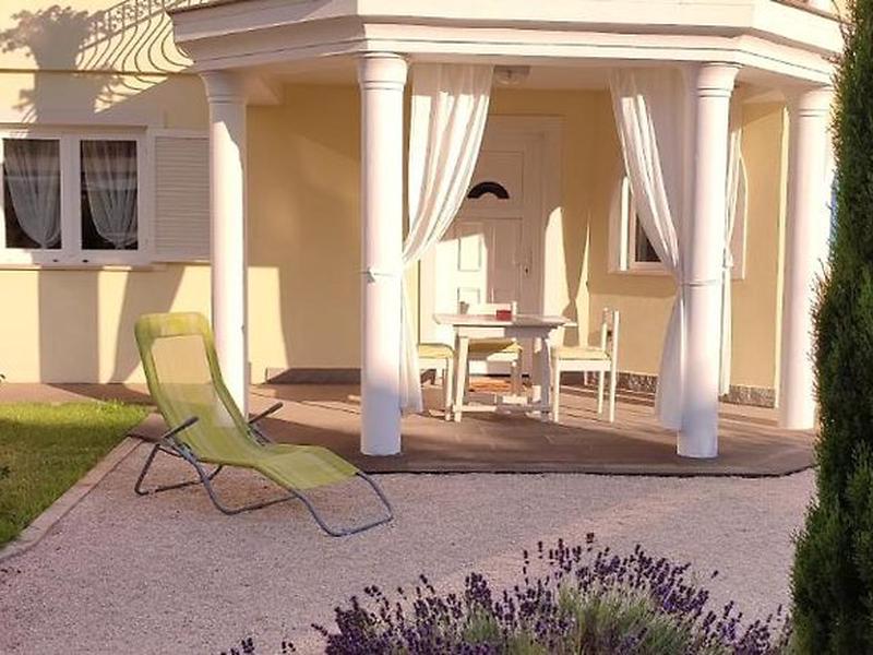 E9DFC25B97CFA298ED3863F2D81AC32A