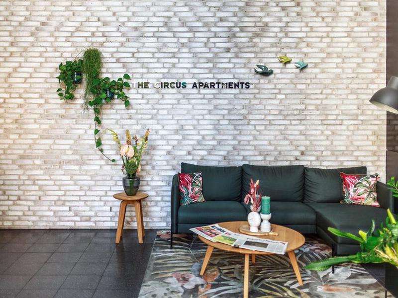 4FD6A49719F161998843AA8319B1604E