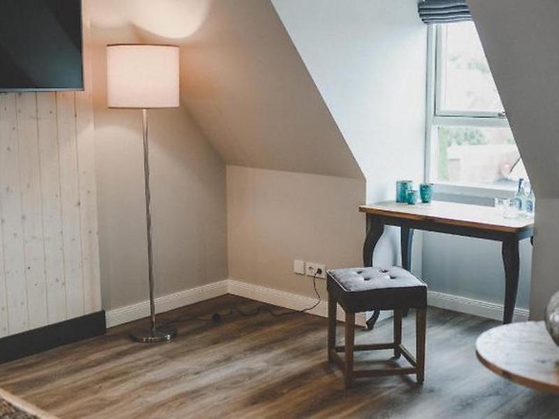 636600D61F33E5975DBF8E1B005FC98D