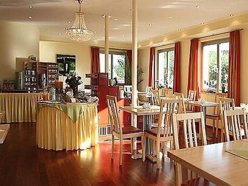 EB1DE596C4284D39F7CAE069F39DF77B