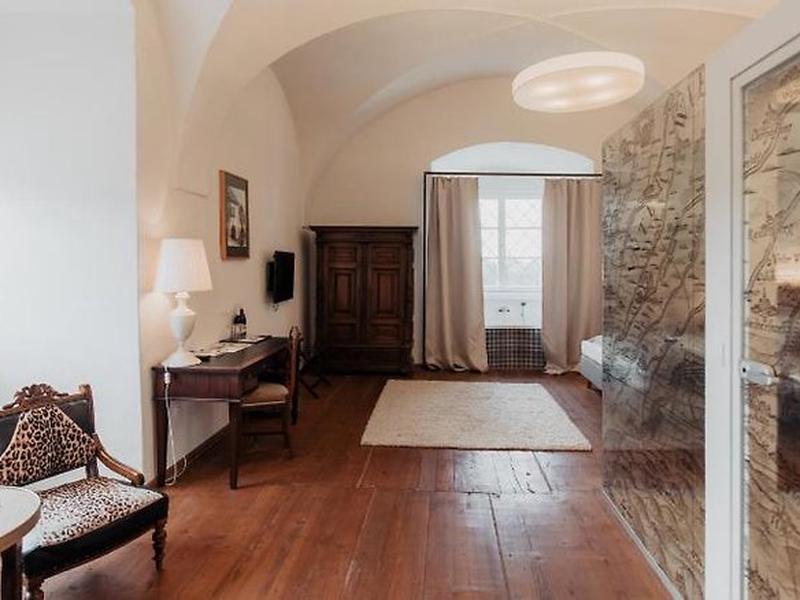 AF302E67A9D2E89EA9B2B39E19FA70DE