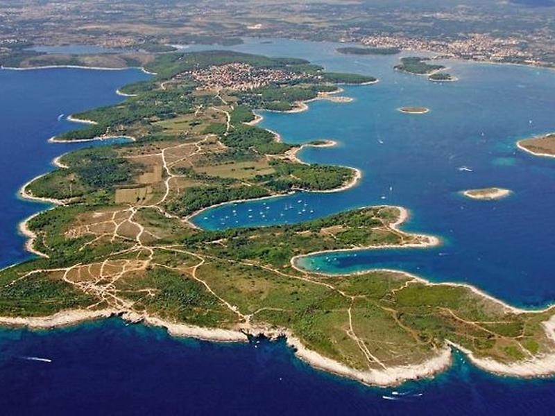 1A449BB3DE9CFDA2AD04DBD448A829B1