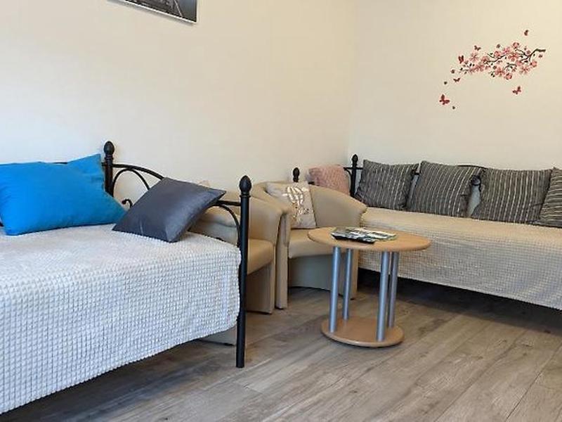 0D757AE56694EFDC0FCB3328D9600E51