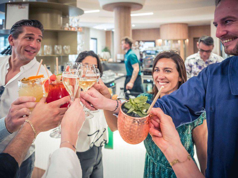 3A887852CBE7BE4CC7B19A8FBE5B17D2