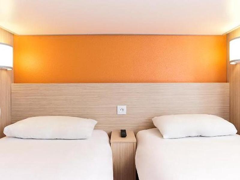 EAA26840D46B426D91351805A87B3D63