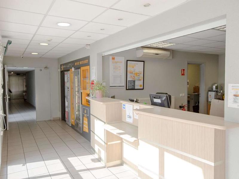 EC1CFD220C7E390ABA8EA51766D8422E