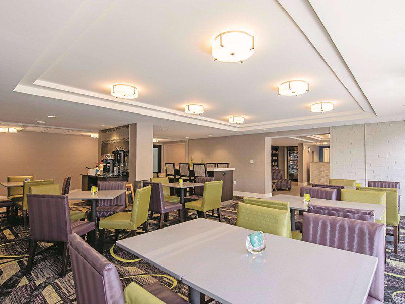 E052FFF626E2FD38259450C4359C26F7