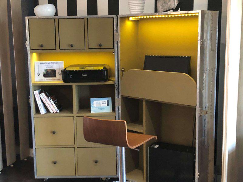 2A344B1643E190A9E9B805909BA0A1AC