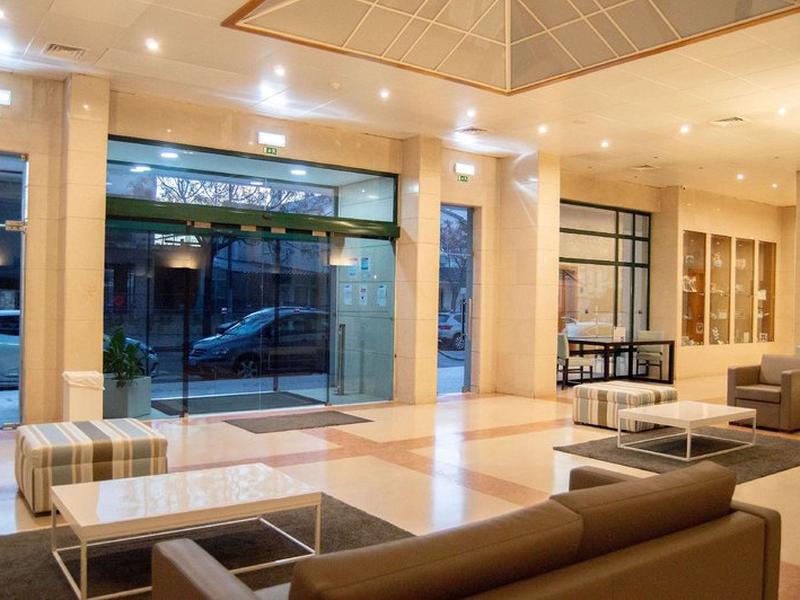 15AA040D722695CBE12D59A6B0404DA0