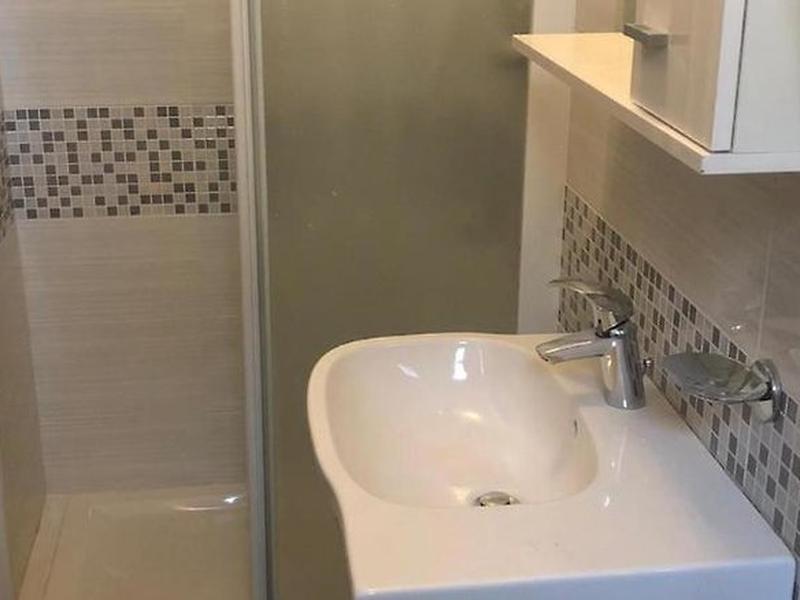 81A2D8CACB60532A9F2E95BEAC9B8EB1