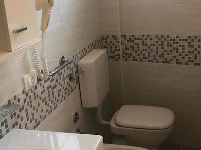 2CF0E68D8C7AAA0BF7D9D69A2A977EA0