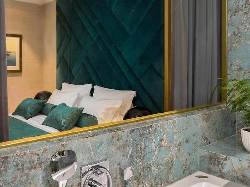 1058286D1F641FD6C64749DA801BA6A7