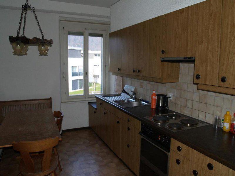 238232E092462B25B0CB1B2B887B9B33