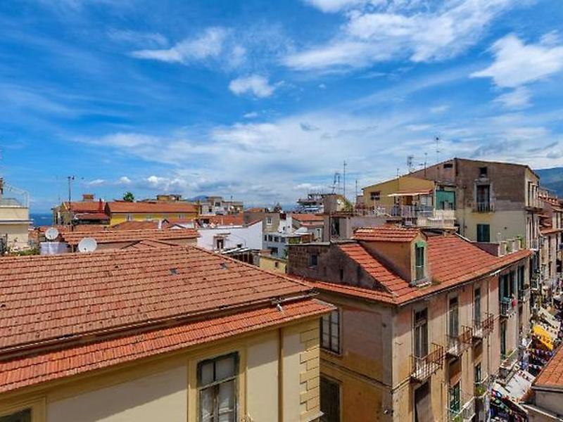 12B7F620F5DD25AE22502235D6A10D55