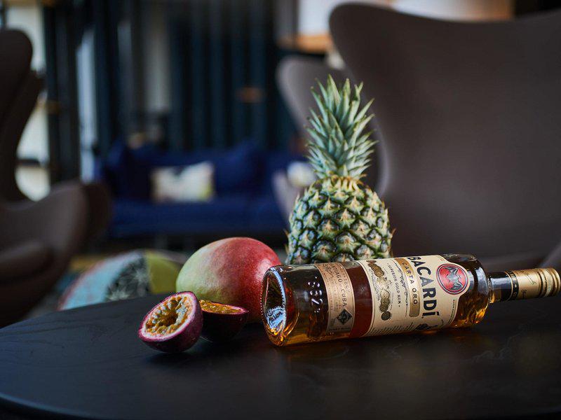 B241A6AA654450C6D6E5FCA48821157F