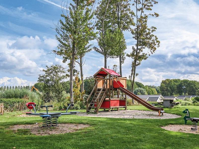 CF73CEB4BEDC174DCF1F77C54B0DCFE4