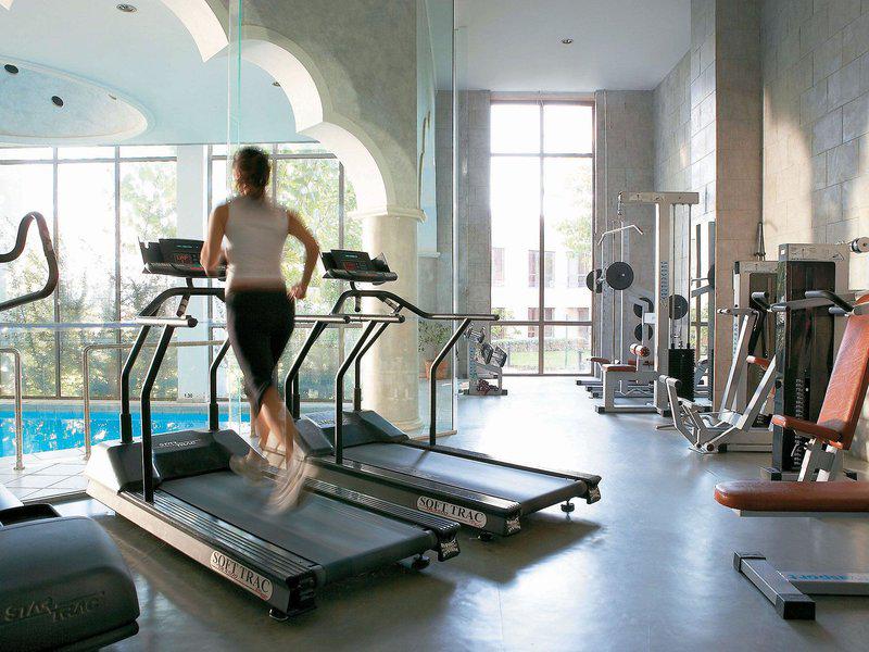 A764412F7B6211C2EB7F90A6B3F92004