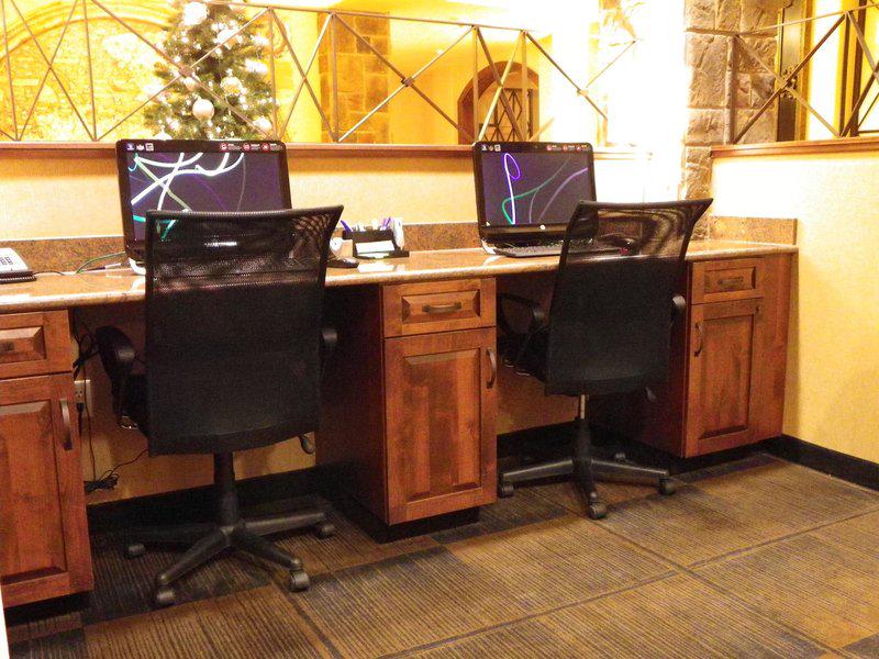 4AB6700ABEE45C786F17BDBC63BB78F5