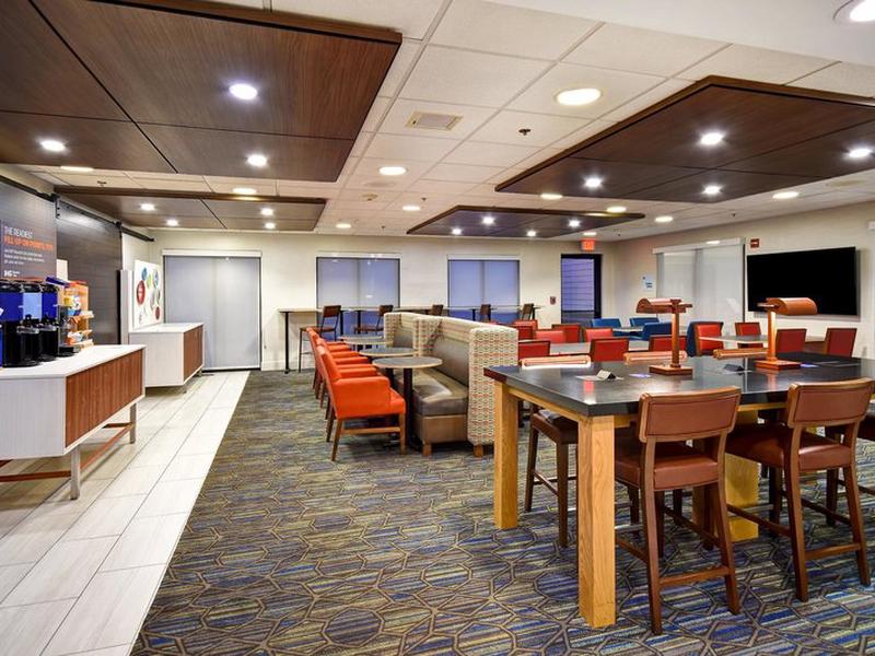 AC61C421C616E95131296952F9EFC825