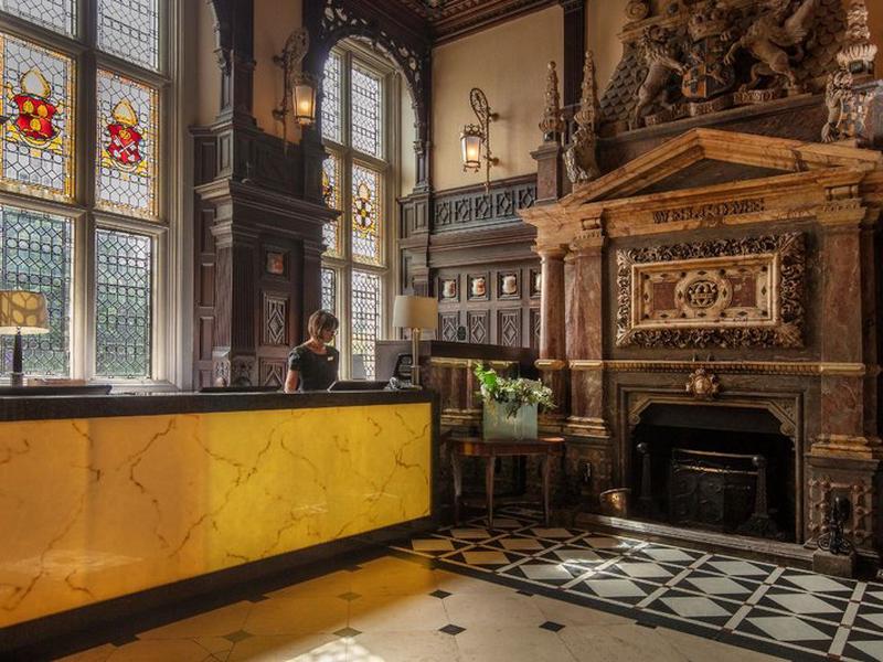 B111958AFF62EA583F35F8316663617B