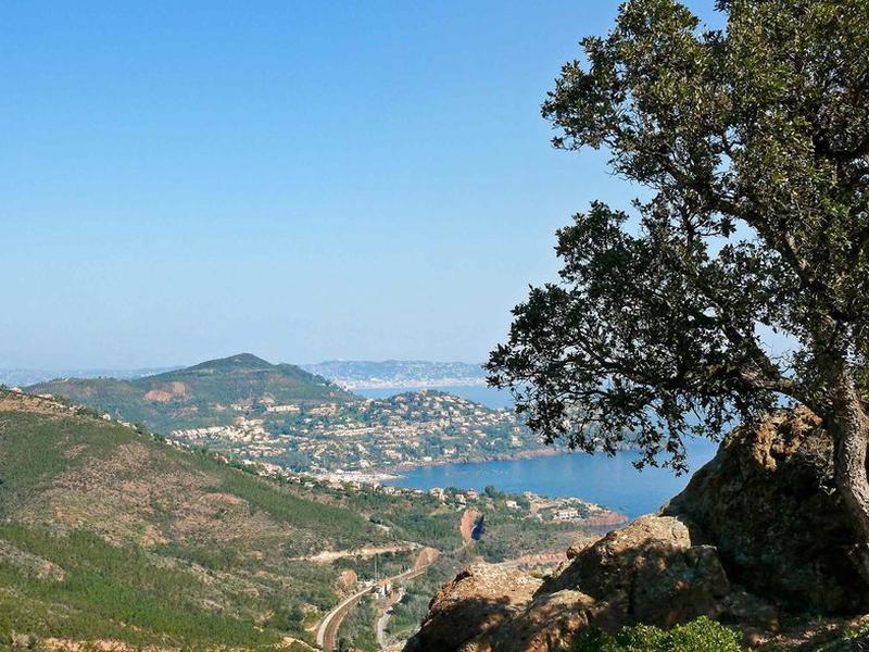 4E1D892B6C7EBAAEB619ACEDF7B0FD8D